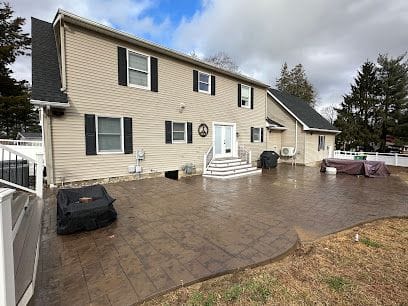 Biddle's Home Solutions LLC, roofing contractor in Dover, DE - photo 1