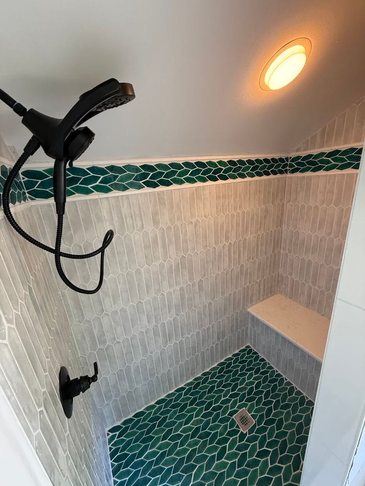 RepairTo Roofing, Renovations & Repairs, general contractor in Wilmington, DE - photo 2