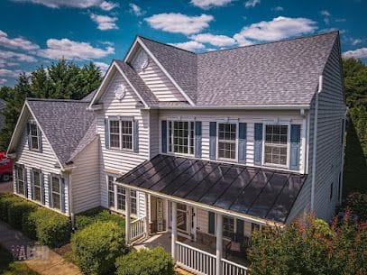 Valor Home Roofing, roofing contractor in Rehoboth Beach, DE - photo 1